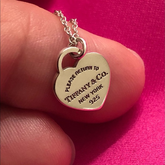 ✨✨✨SOLD✨✨✨ Return to Tiffany Blue Enamel Double Mini Heart Tag Necklace - Picture 4 of 11